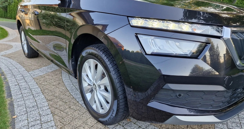 Skoda Kamiq cena 87900 przebieg: 28000, rok produkcji 2021 z Górzno małe 211
